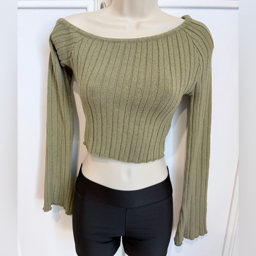 Princess Polly Santorini Knit Top Khaki. Size 2